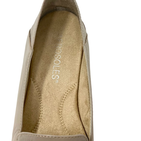 Aerosoles women's South East greige leather loafer/mule flats size 5 Like New! - Picture 13 of 14